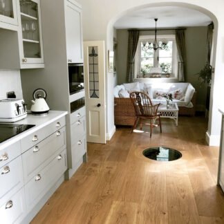 Epping Oak 300 x 18mm