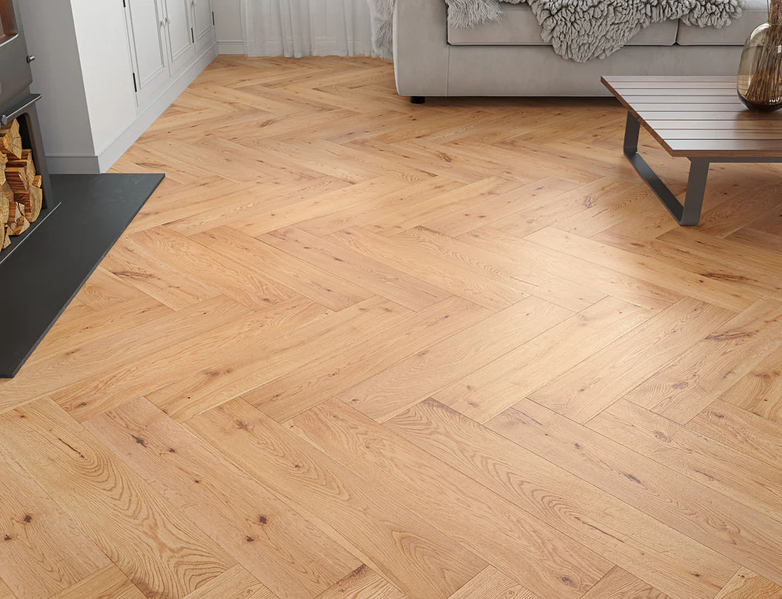 Langley Oak 600 x 125 x 15mm - Image 3