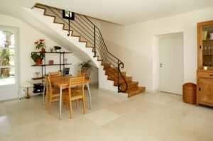 Bordeaux Cream Tumbled Floor