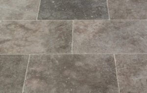 Rive Gauche _limestone_grey-tumbled_tiles